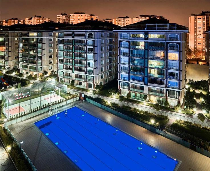 Апартаменты в жилом комплексе рядом с пляжем и мариной в Стамбуле, Турция