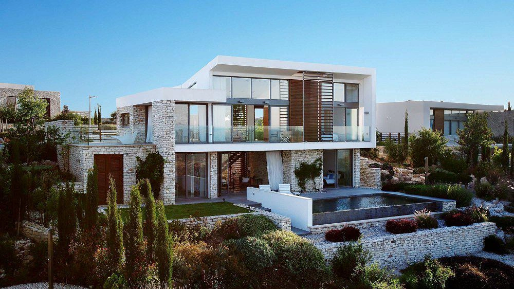 Виллы в большом жилом комплексе в Пафосе, на Кипре