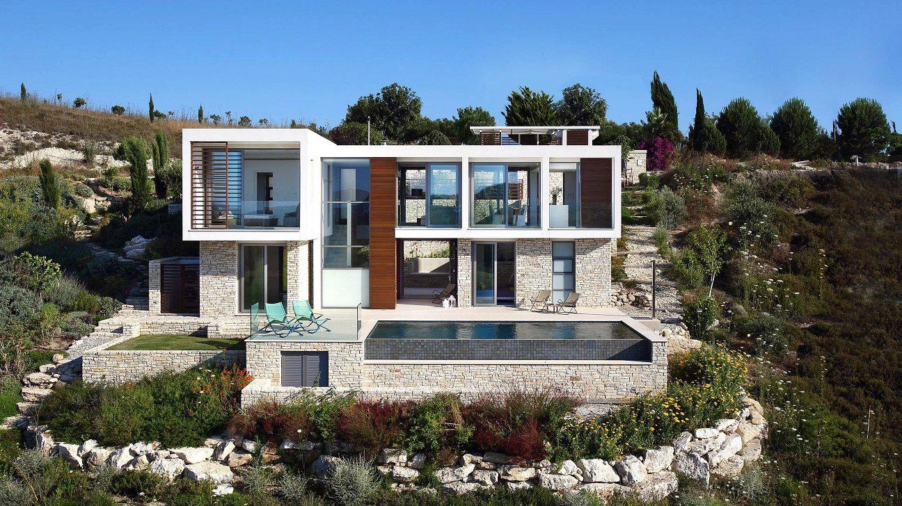 Виллы в большом жилом комплексе в Пафосе, на Кипре