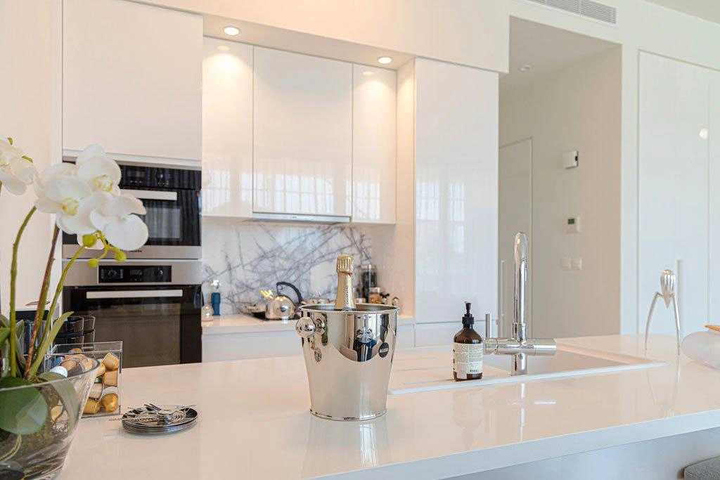 Меблированные апартаменты с управлением арендой в Пафосе, Кипр