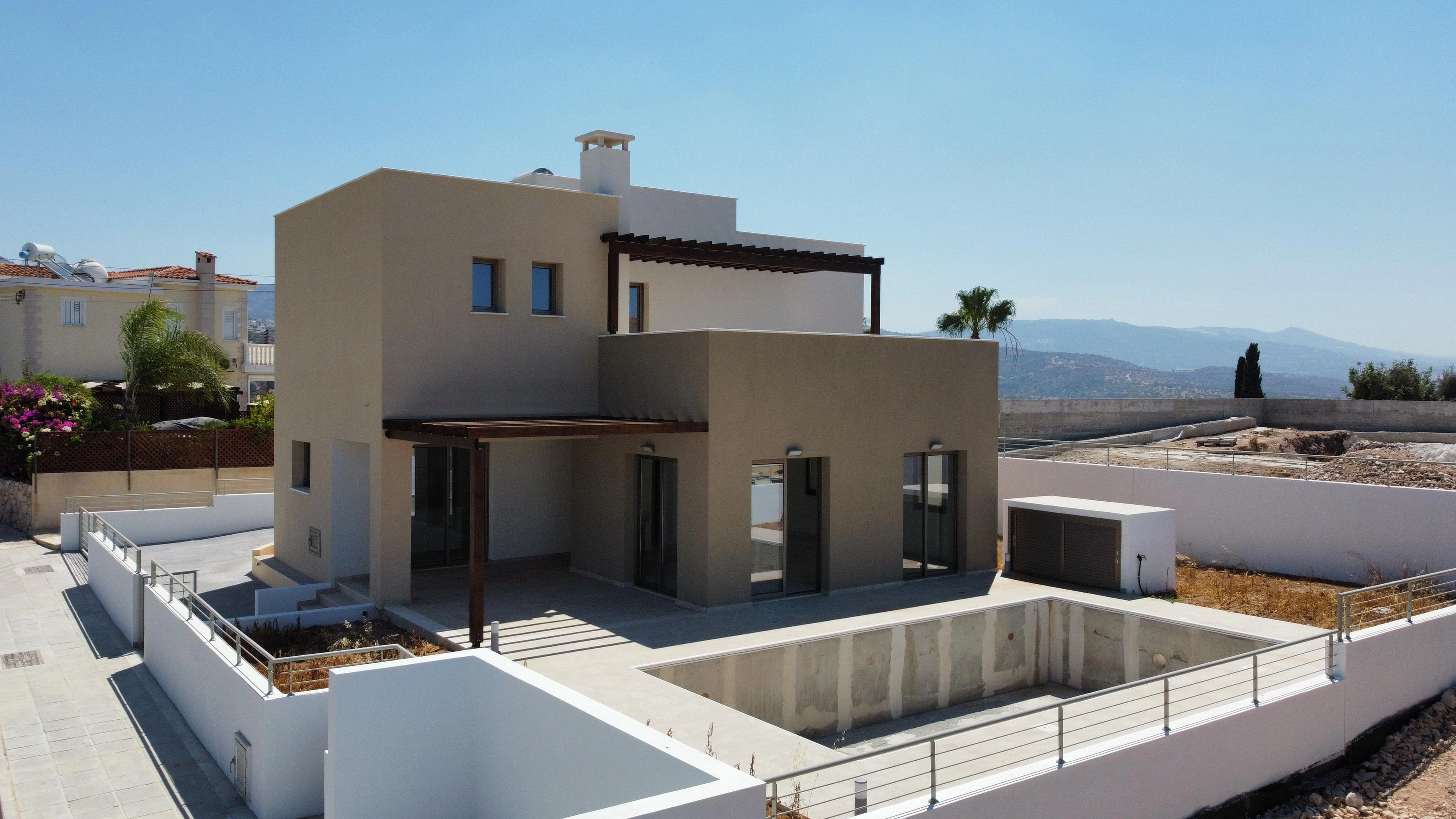 Виллы с бассейнами и панорамным видом на море в Пафосе, Кипр