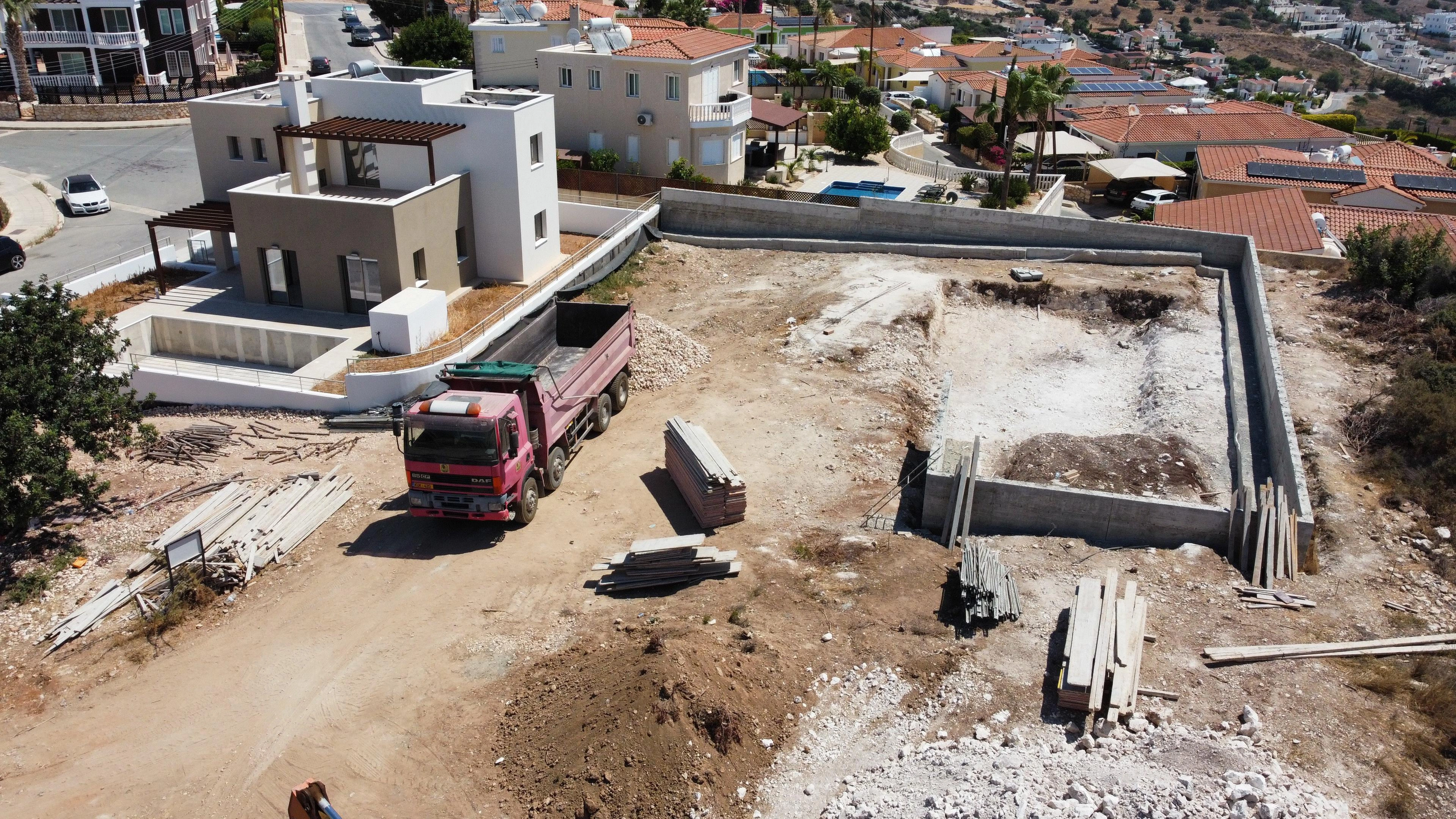 Виллы с бассейнами и панорамным видом на море в Пафосе, Кипр