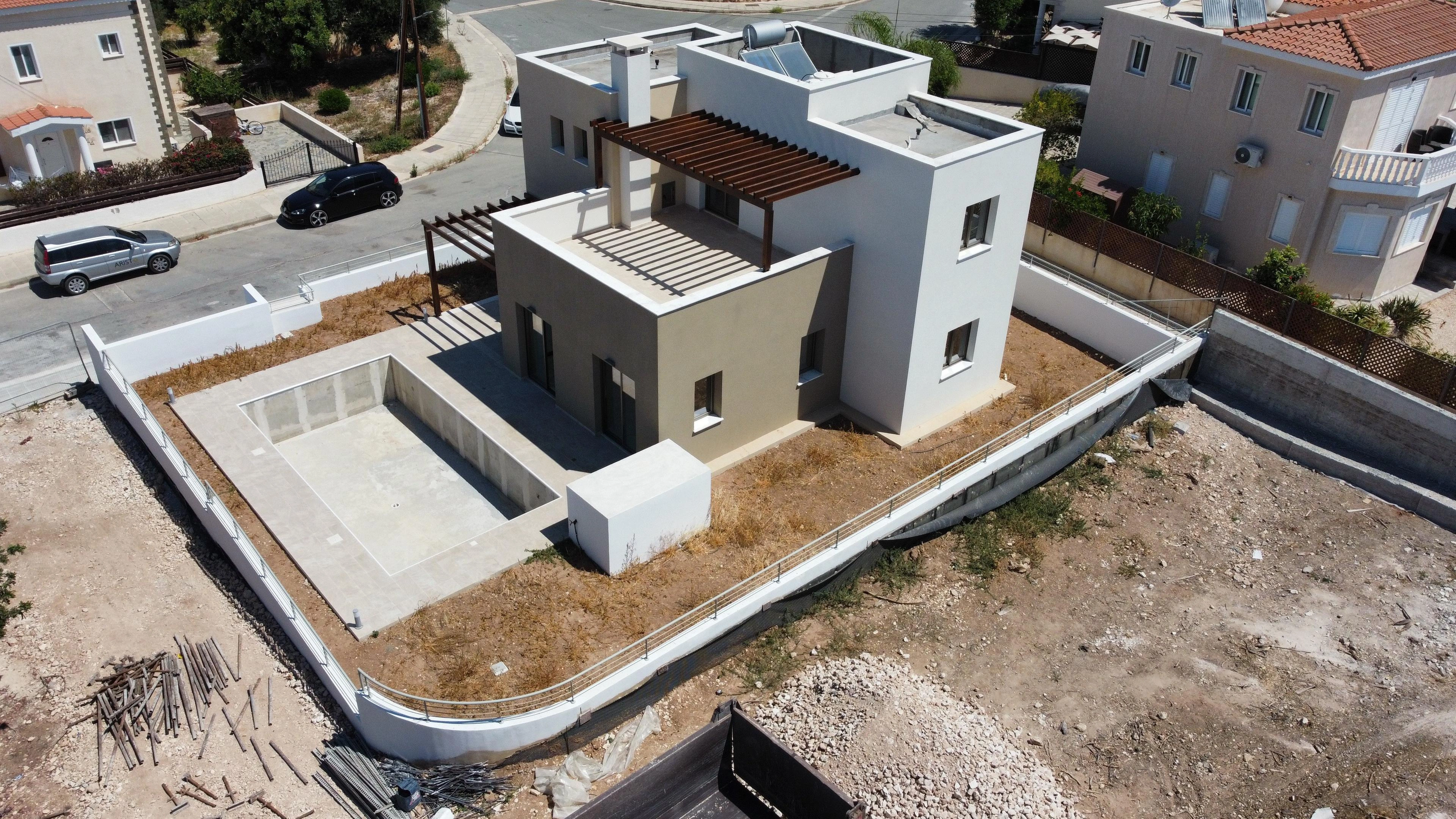 Виллы с бассейнами и панорамным видом на море в Пафосе, Кипр