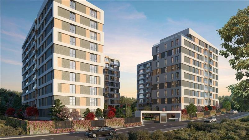 Квартиры в жилом комплексе рядом со станцией метро M3 в Стамбуле, Турция