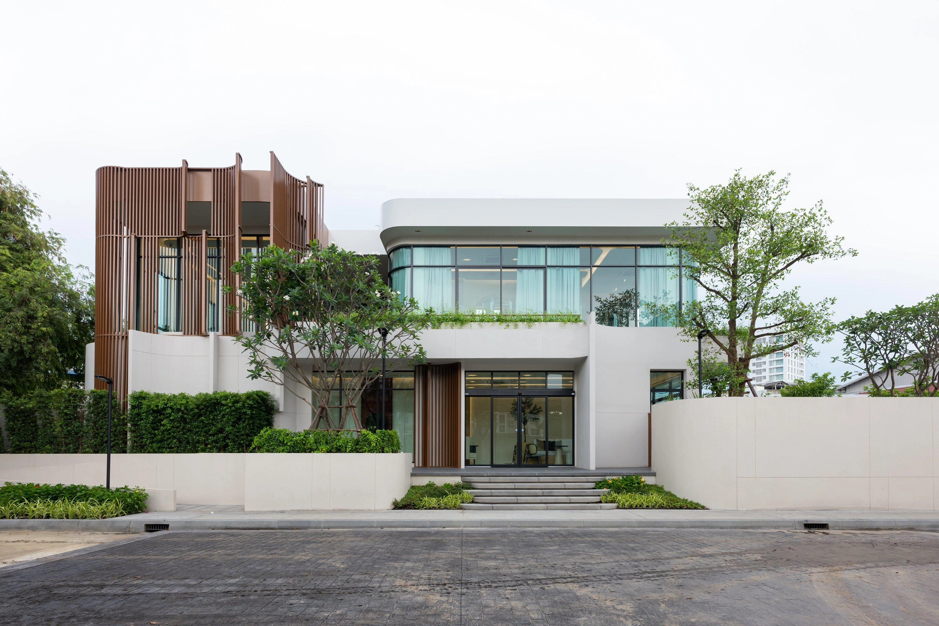 Виллы в современном жилом комплексе в Бангкоке, Таиланд