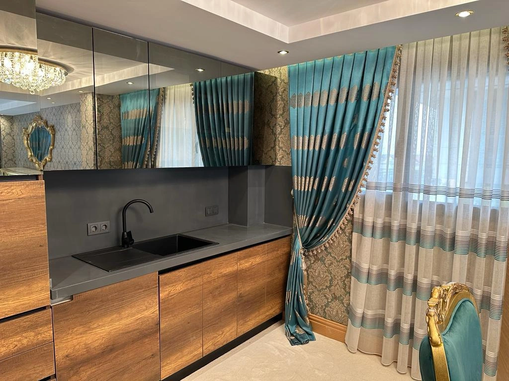 Виллы в современном жилом комплексе в Бейликдюзю, Стамбул, Турция