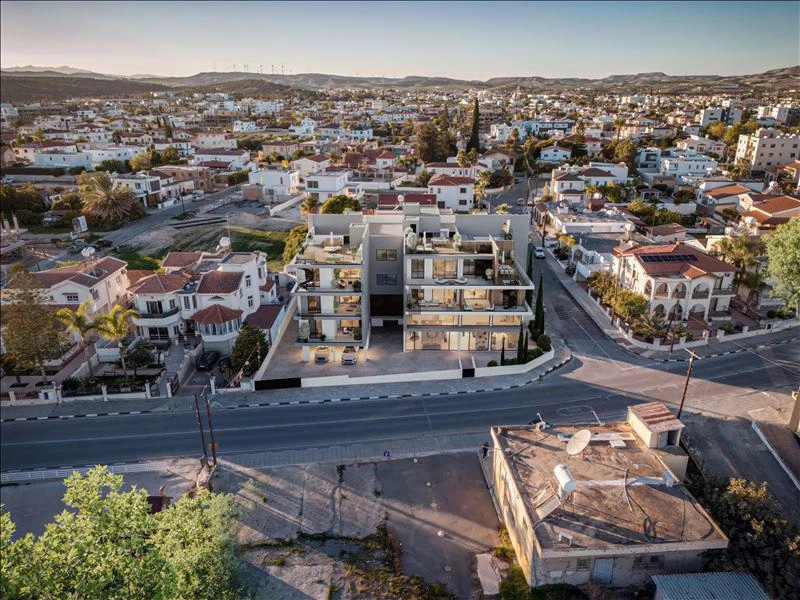 Квартиры в современном жилом комплексе в Ларнаке (Кипр)