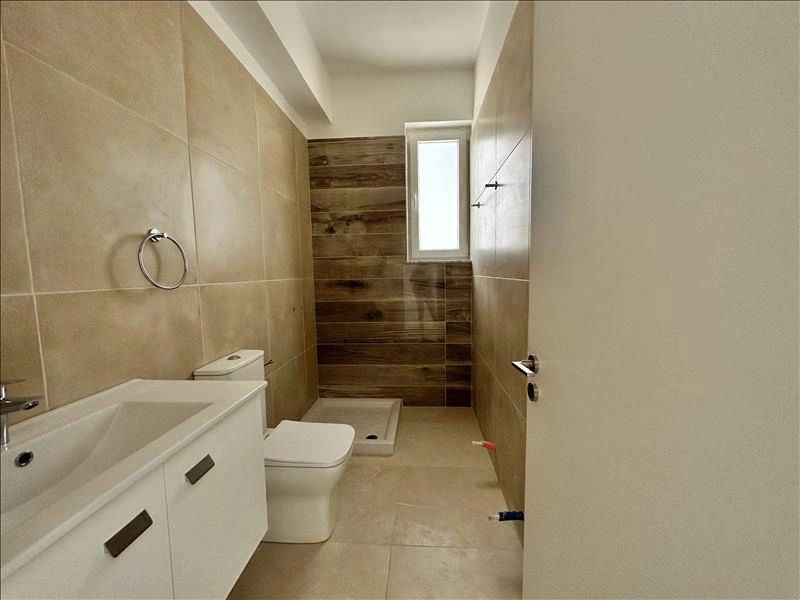 Дома в жилом комплексе у пляжа в Ларнаке, Кипр