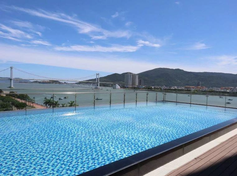 Апартаменты в высотном жилом комплексе в Дананге, Вьетнам