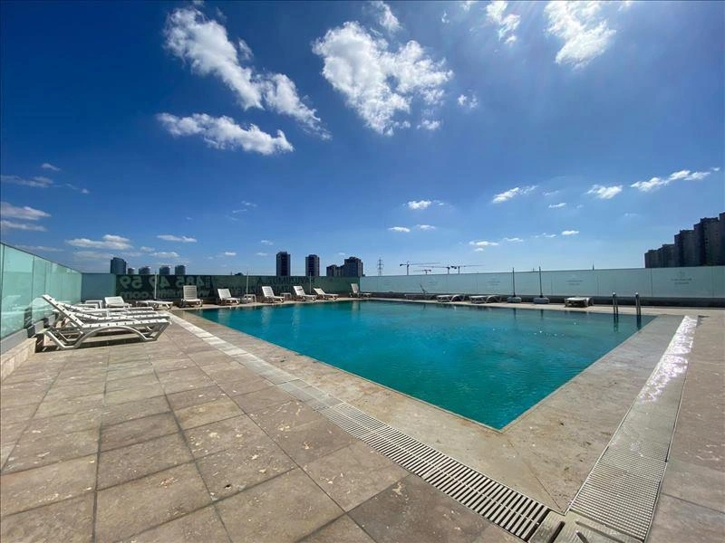 Квартиры в современном жилом комплексе в Стамбуле, Турция