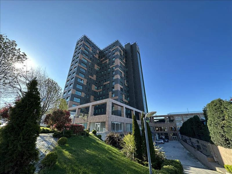 Квартиры в современном жилом комплексе в Стамбуле, Турция