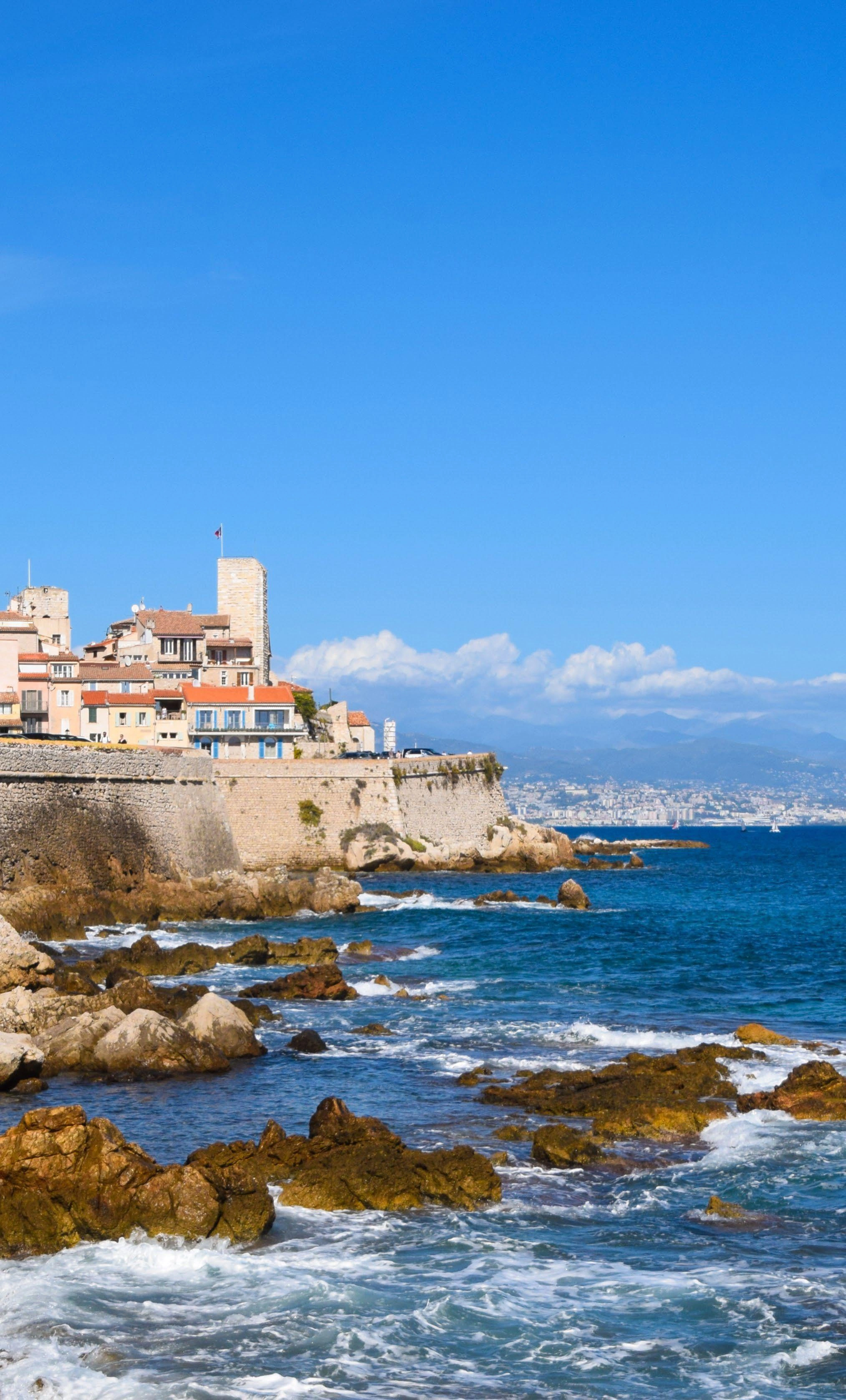 Квартиры в современном жилом комплексе в Прованс — Альпы — Лазурный берег, Франция