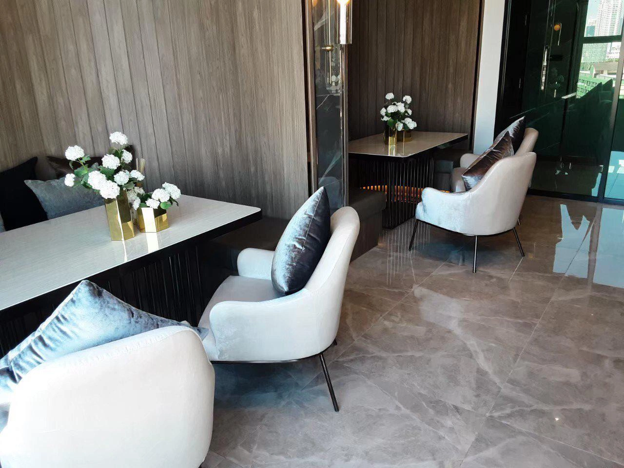 Апартаменты в современном жилом комплексе в районе Сукхумвит, Бангкок, Таиланд