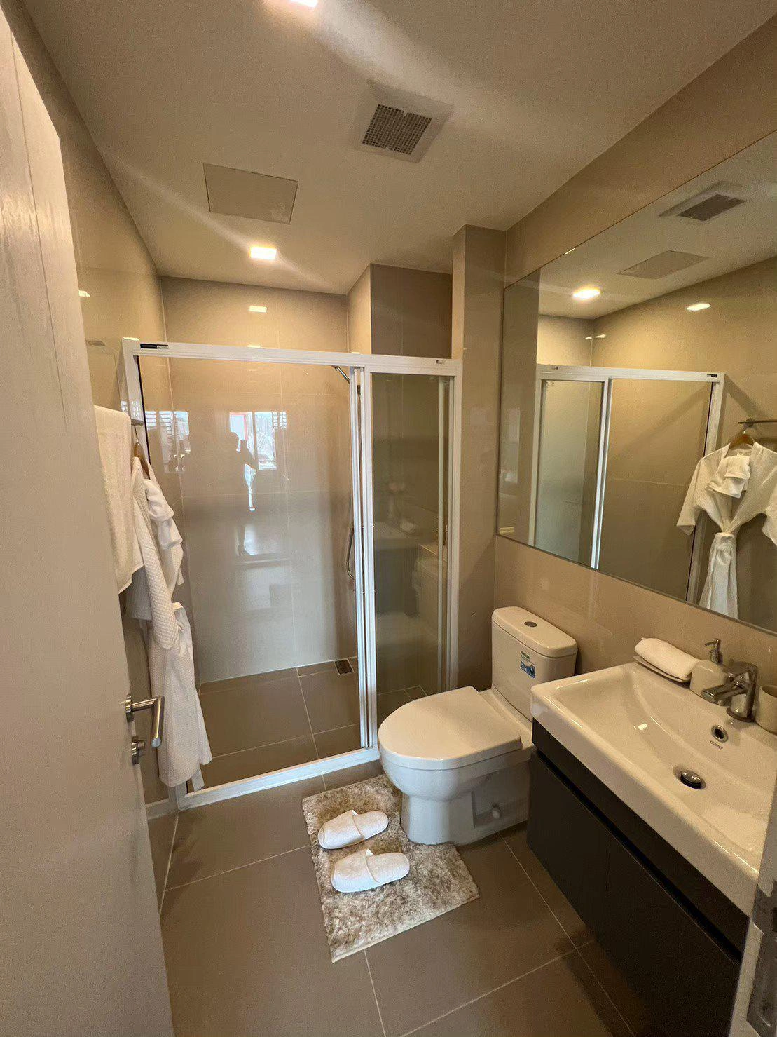 Апартаменты в современном жилом комплексе в районе Сукхумвит, Бангкок, Таиланд