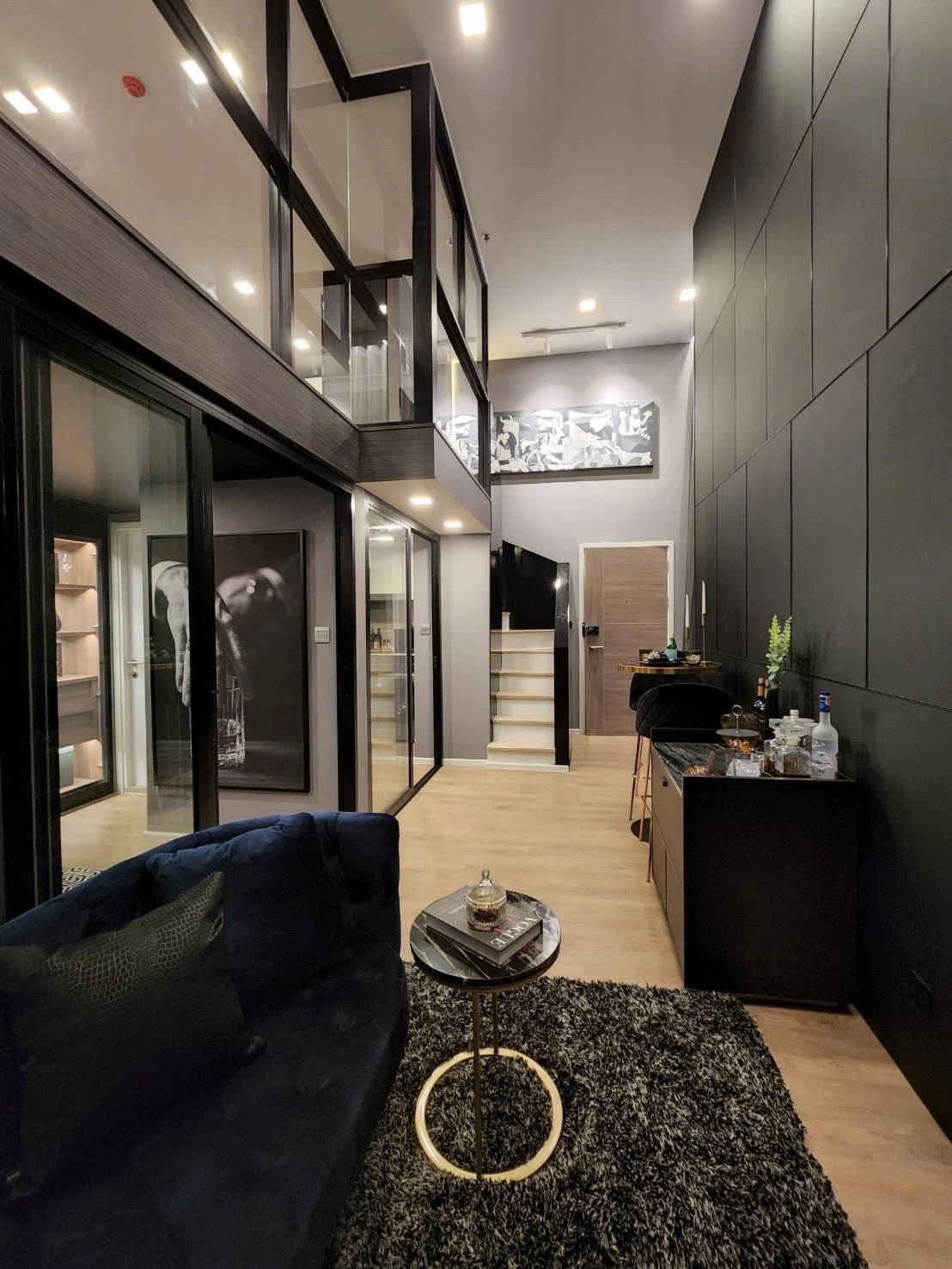 Апартаменты в современном жилом комплексе в районе Сукхумвит, Бангкок, Таиланд