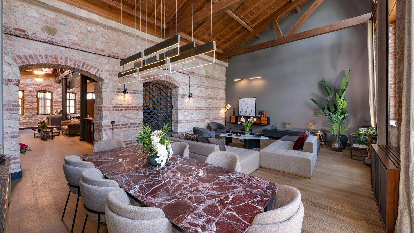 Квартиры в современном жилом комплексе в Стамбуле, Турция