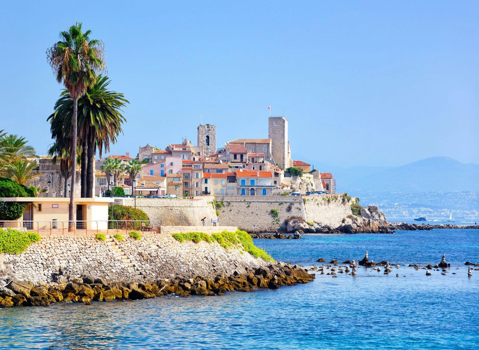 Апартаменты в современном жилом комплексе в Прованс — Альпы — Лазурный Берег, Франция