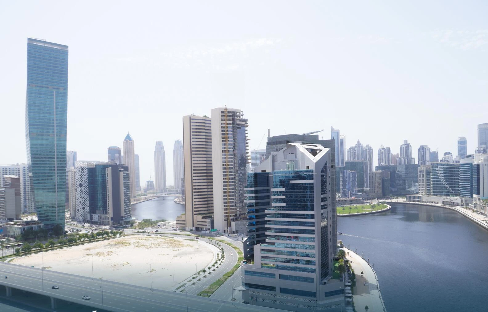 Квартиры в современном жилом комплексе в Business Bay, Дубай, Объединённые Арабские Эмираты