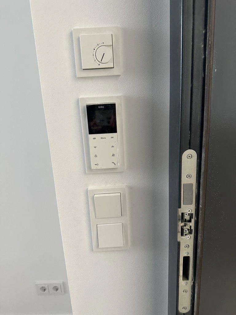 Квартиры в отремонтированном доме в Кройцберге, Берлин, Германия