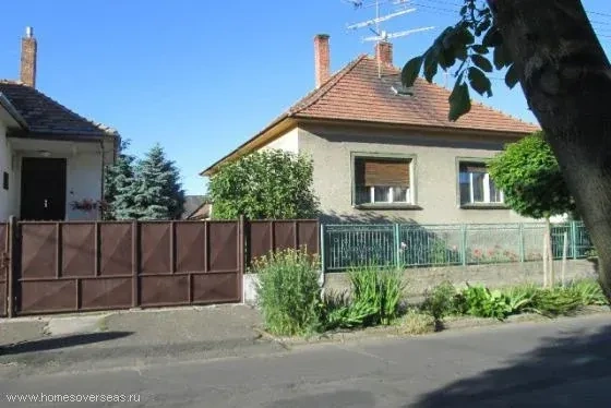 Двухэтажный дом в Dunajska Streda, Словакия