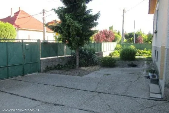 Двухэтажный дом в Dunajska Streda, Словакия