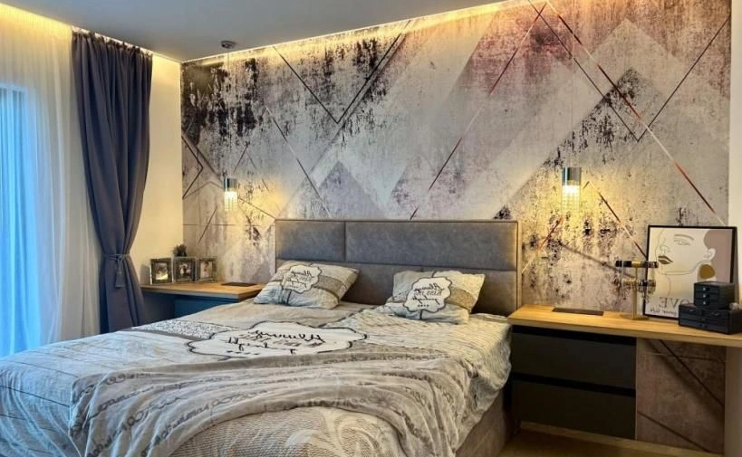 Apartment of 294 m2 with panoramic sea view