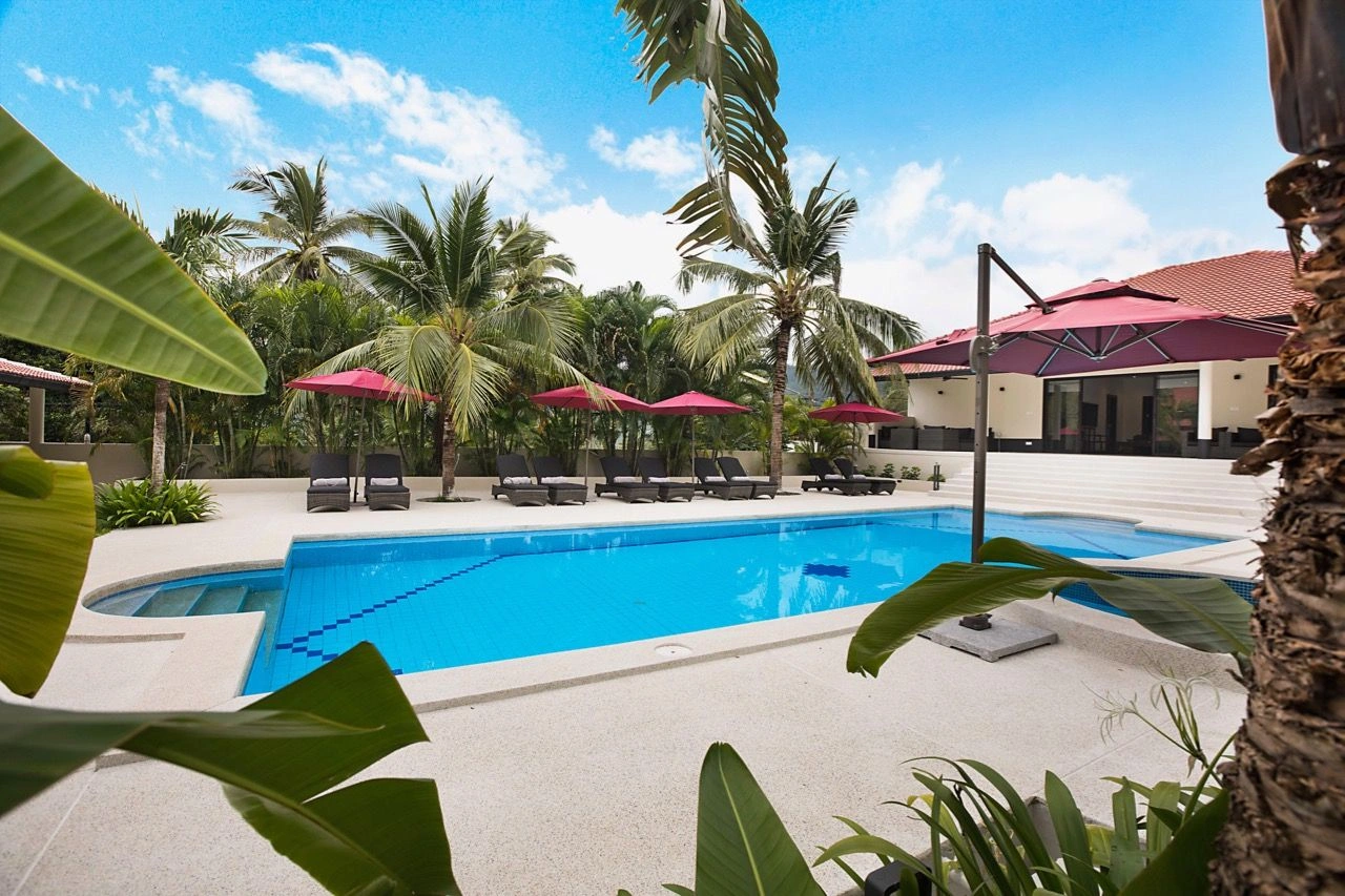 живописная вилла 8+2 с бассейном на Самуи, Таиланд