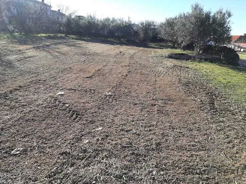 Купить землю под строительство в Хрватини, Словения - 580 тыс. € ✅