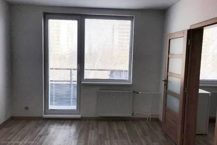 Квартира 1+1 в тихом зелёном районе Комарно, Словакия