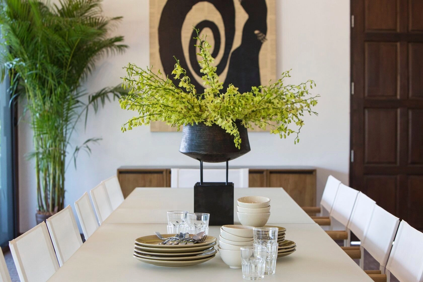 Villa 1150 m2 with garden and pool