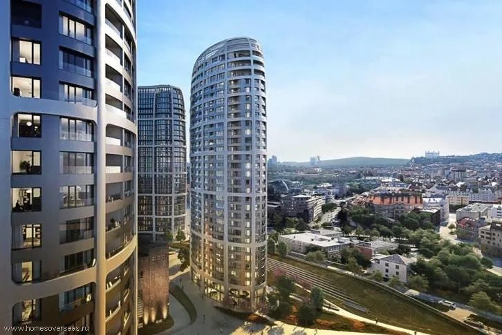 Просмотр квартиры в престижном комплексе в Братиславе