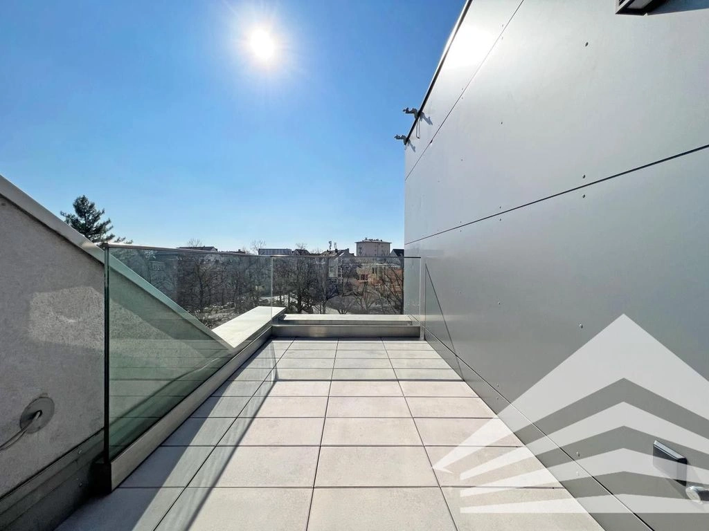 Пентхаус в историческом доме на Brucknerstrasse в Линце, Австрия