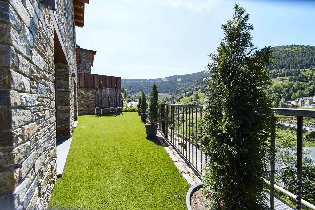 Просторный дом 4+1 в Пал, Андорра