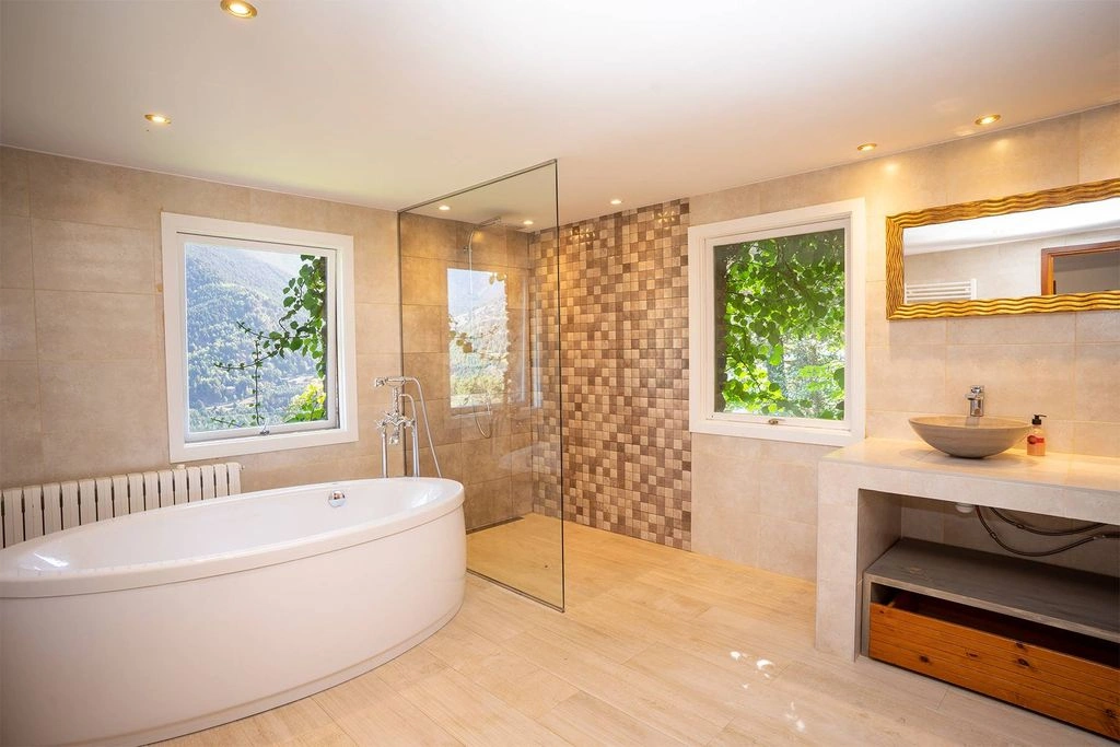 Уютная вилла 4+1 в Сиспони, Андорра