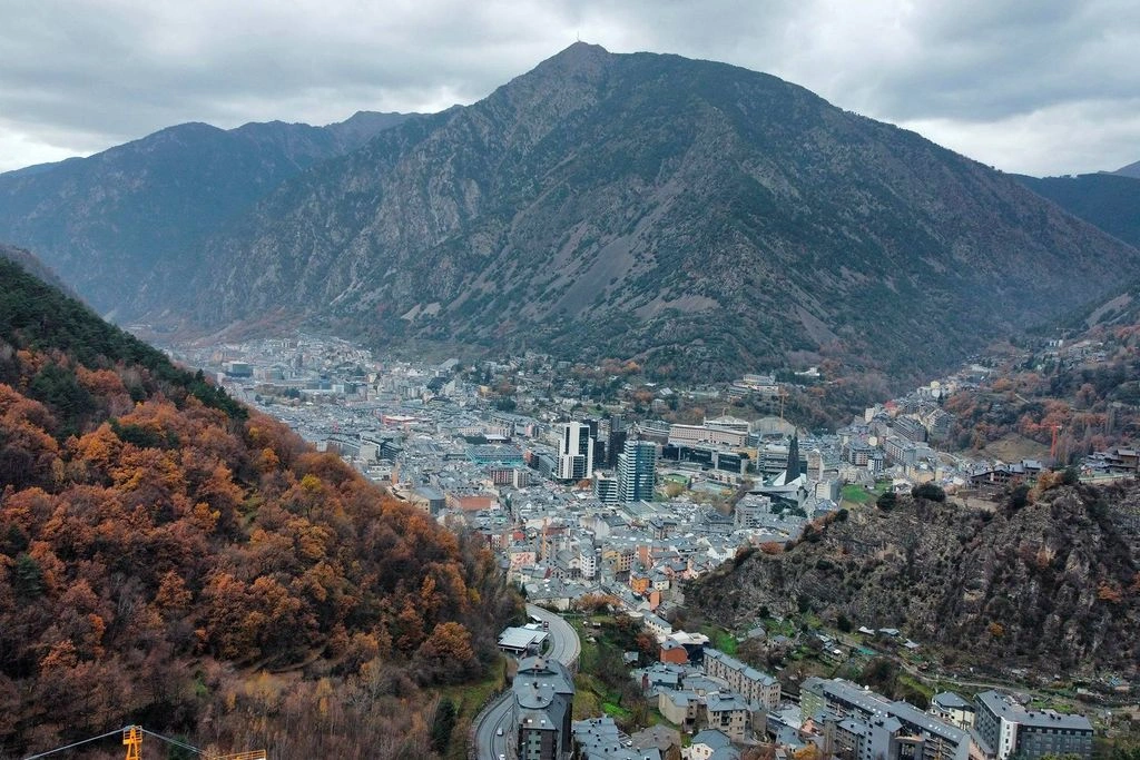 Просторная вилла площадью 1774 м² в Эскальдес-Энгордани, Андорра