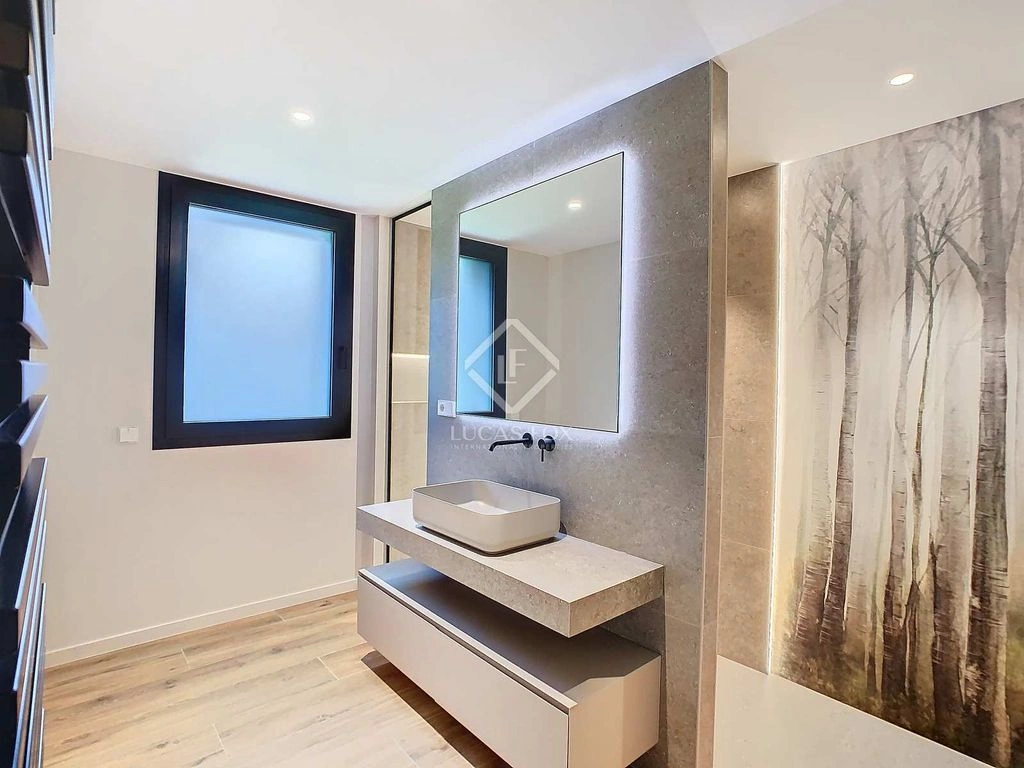 Spacious villa 498 m2 in La Massana, Andorra