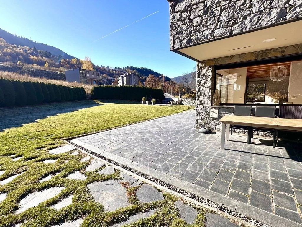 Уютный дом 4+1 в Ордино, Андорра