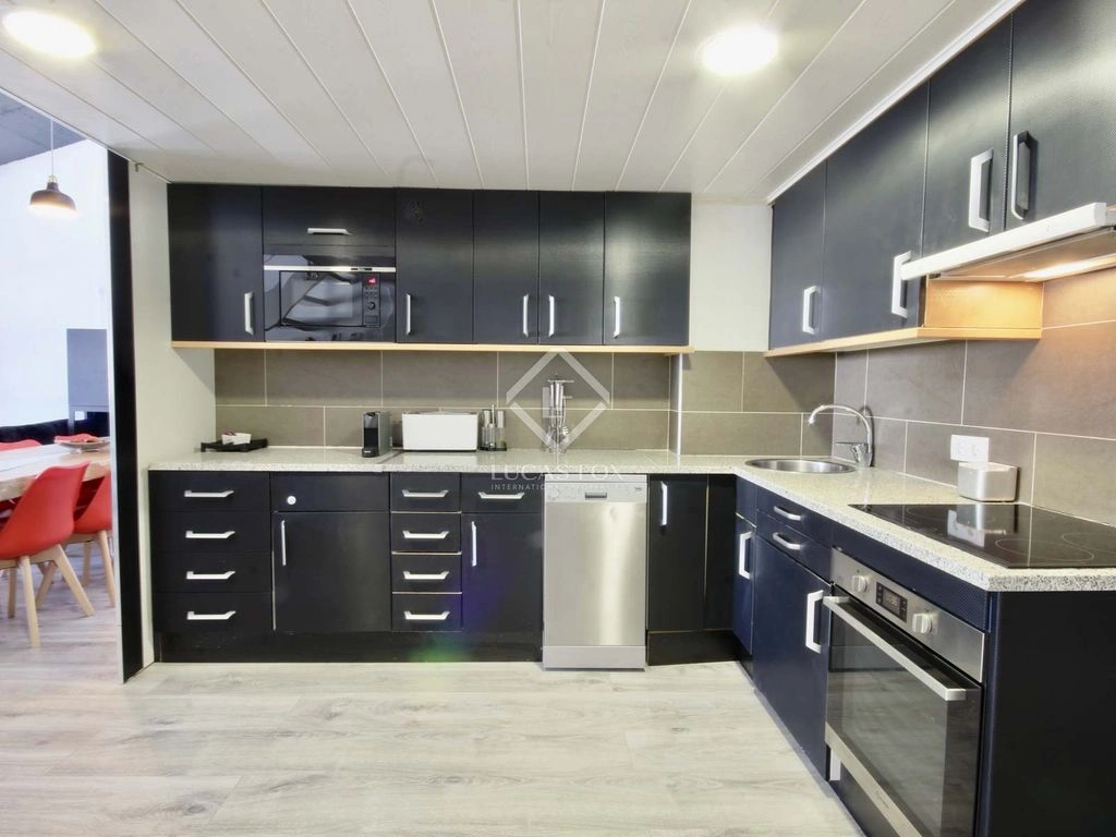 Меблированный пентхаус 5+1, 161 м² в Рансоле, Андорра