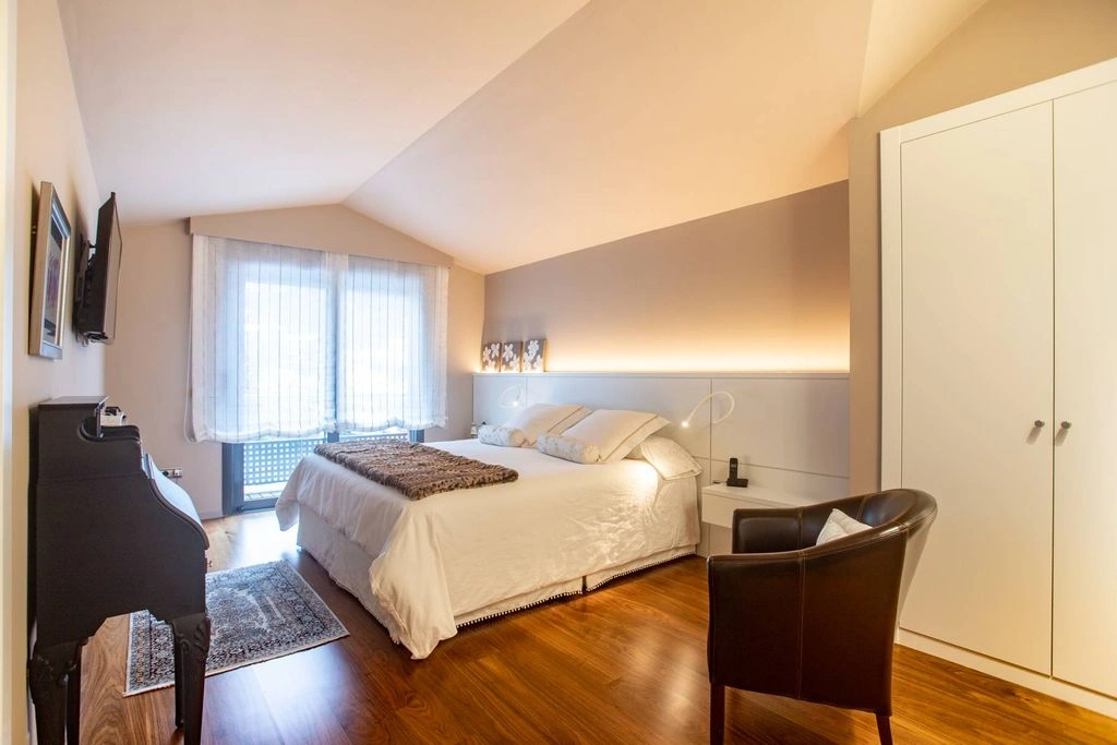 Просторная вилла 500 m² в Ла-Массана, Андорра