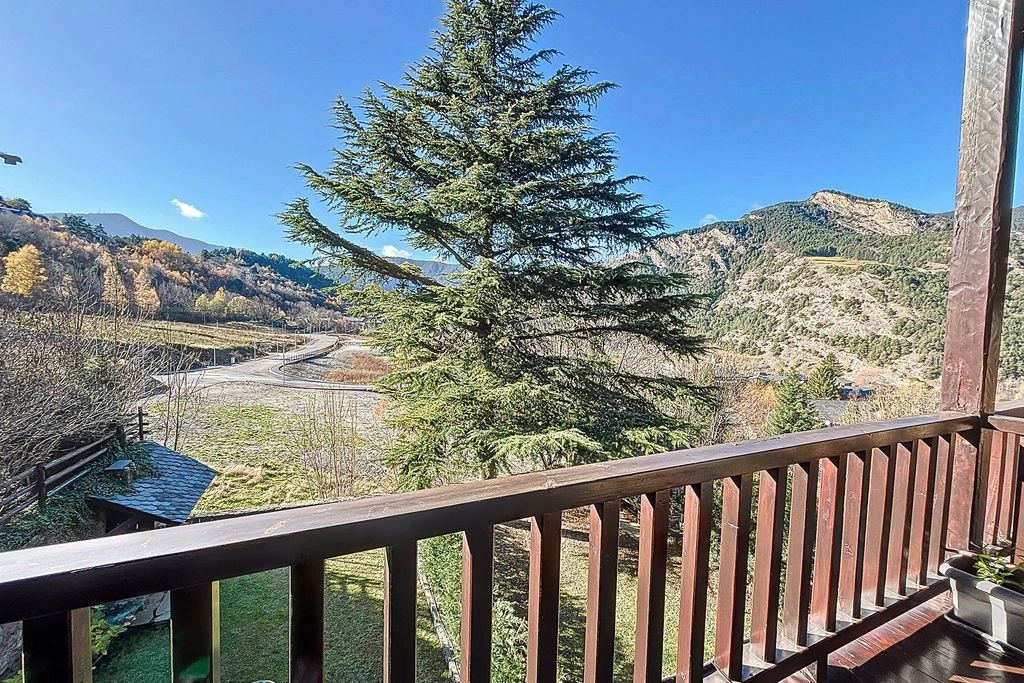 Уютный таунхаус 4+1 в Ордино, Андорра