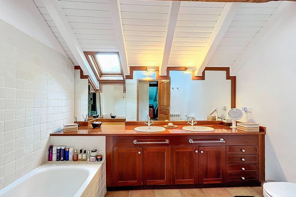 Уютный таунхаус 4+1 в Ордино, Андорра