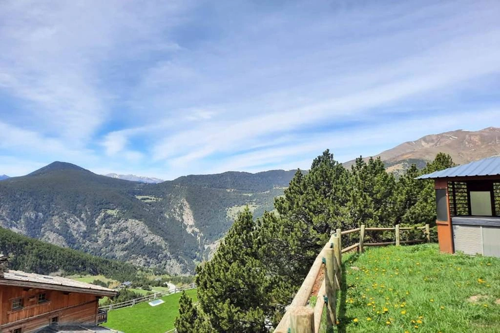 Роскошный дом 250 м² в Канильо, Андорра