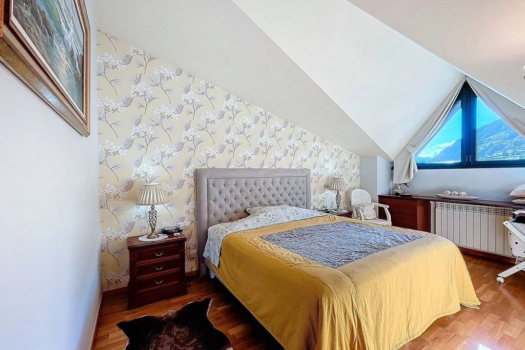 Просторный пентхаус 160 м² в Энкампе, Андорра