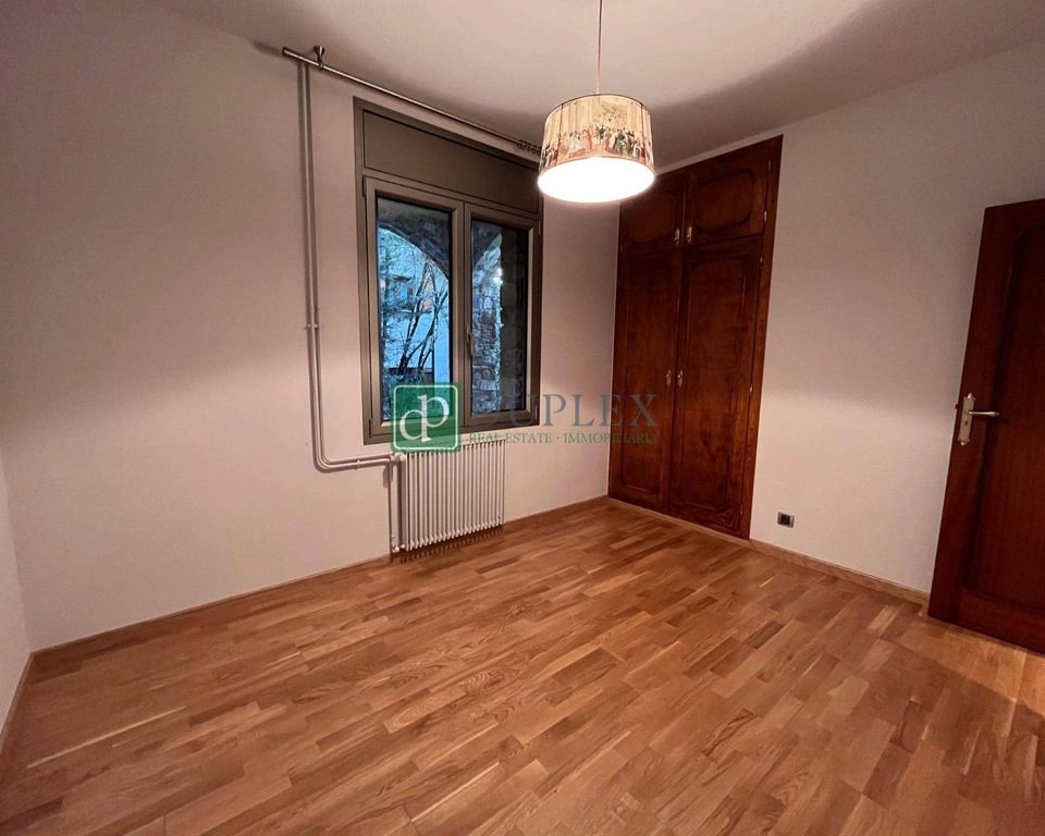 Просторный дом с четырьмя спальнями в Энкампе, Андорра