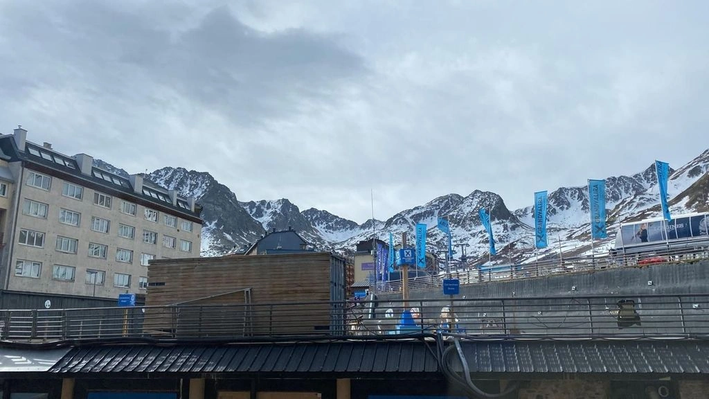 Семейная квартира 60 м² в Энкампе, Андорра