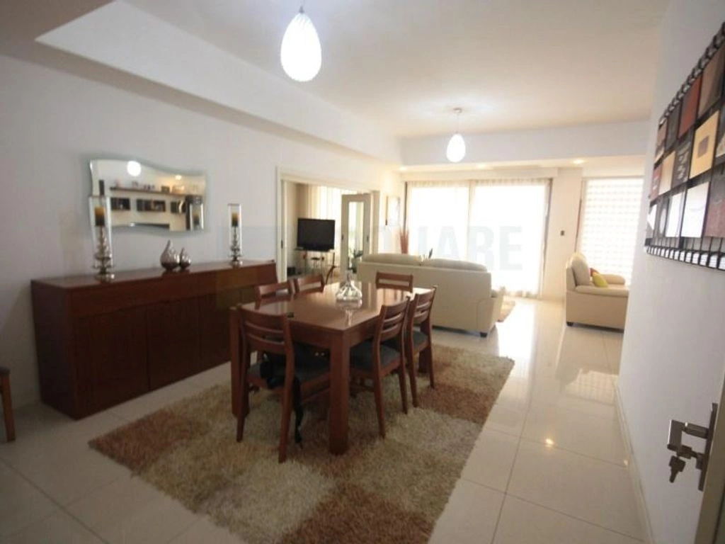 Квартира с мебелью, 488 м² в Луанде, Ангола