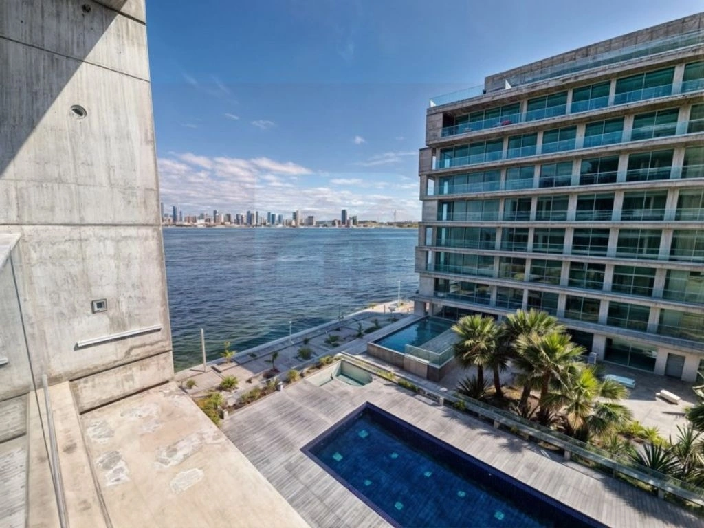 Уютная квартира 3+1 в Луанде, Ангола