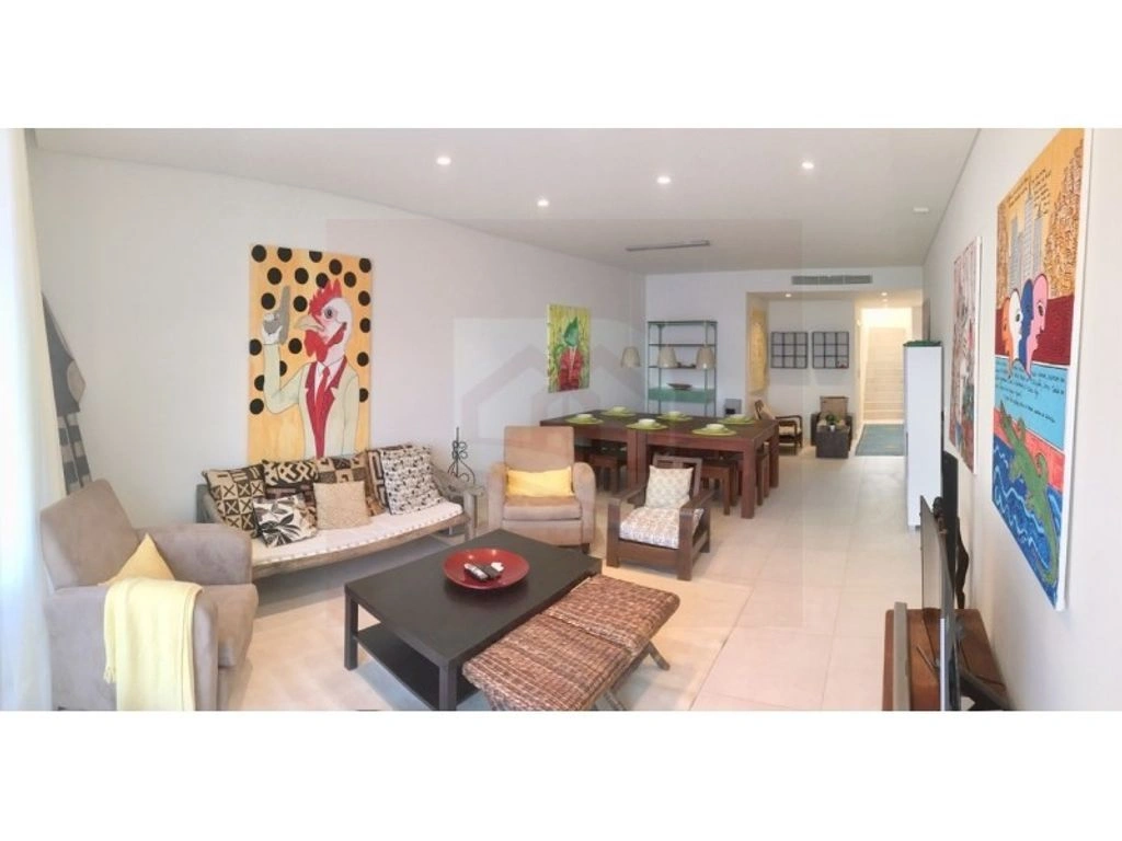 Просторный дуплекс 3+1 в Луанде