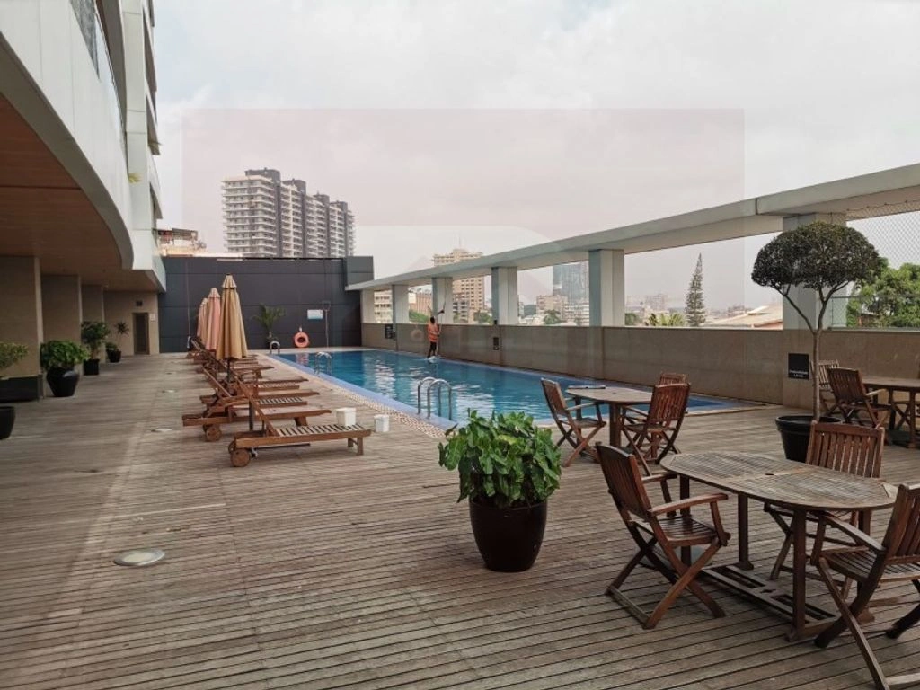 Квартира с мебелью, 150 м² в Луанде, Ангола