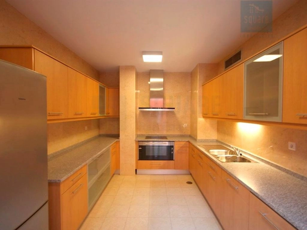 Квартира с мебелью 198 m2 в Луанде, Ангола